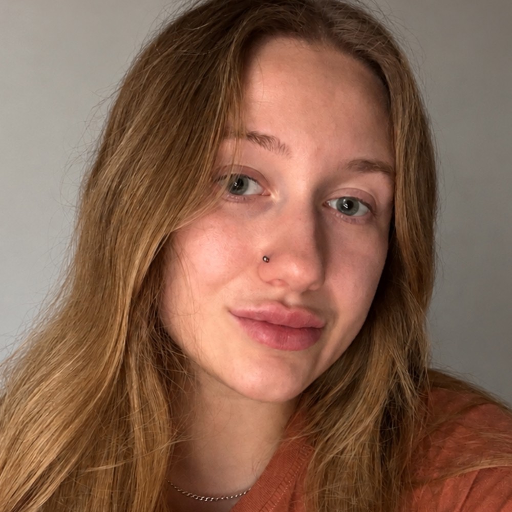 Profile image of Laura Klosek