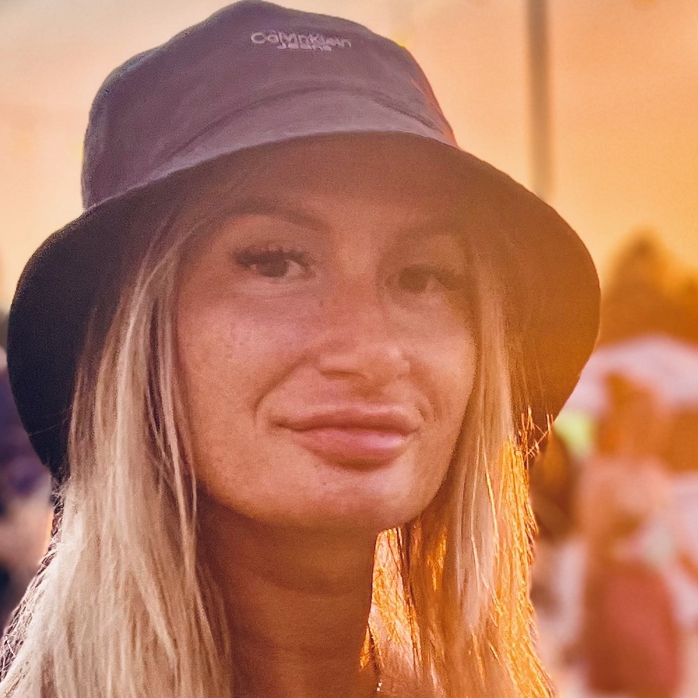 Profile image of Karolina Bialy