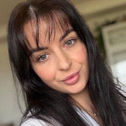 Profile image of Anna